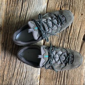 Lowa Elba Goretex Low Hiking shoes